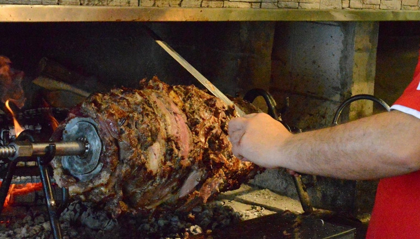 O haber Erzurumluları sevindirdi Cağ kebabı ve su böreği...