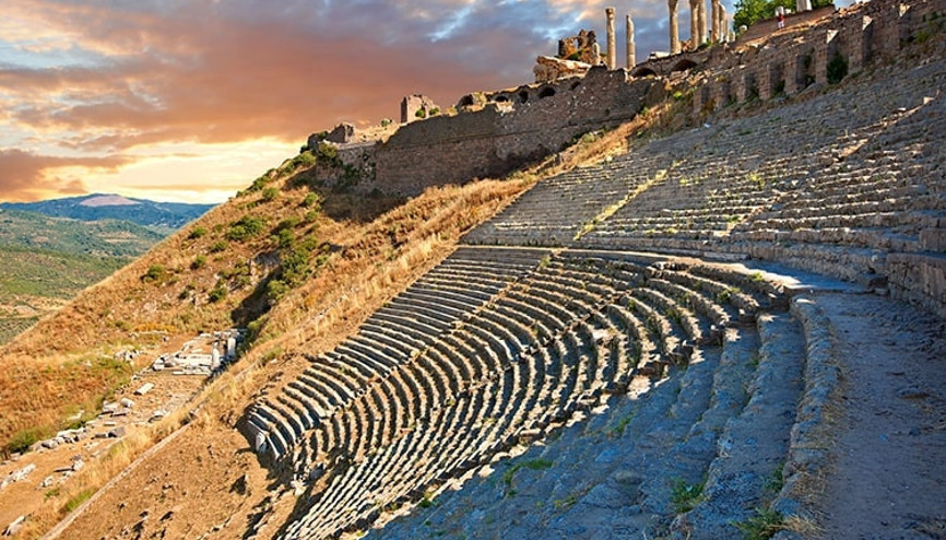 Pergamon Antik Kenti Nerede Pergamon Antik Kenti Hakkında Bilgi, Tarihi, Efsanesi, Giriş Ücreti Ve Ziyaret Saatleri (2023)