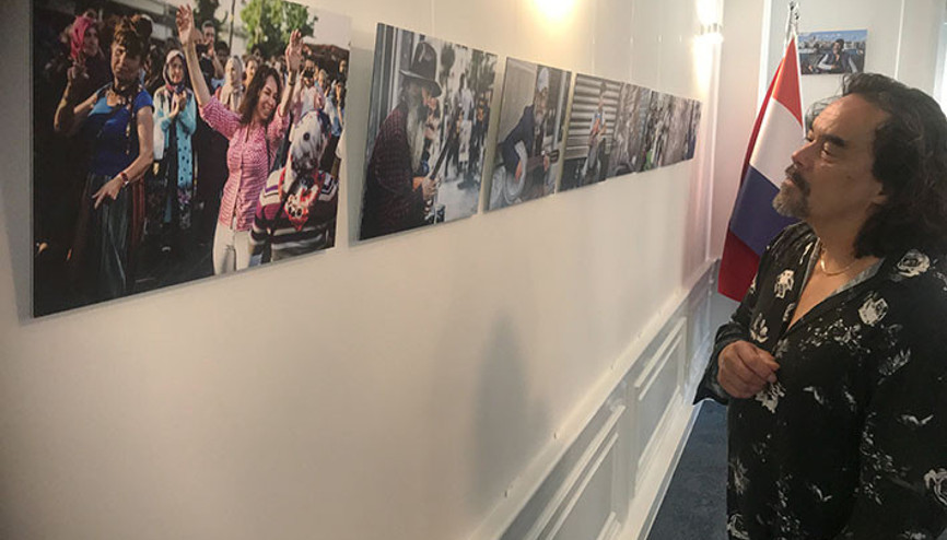 Hollandalı besteciden ‘İstanbul Connected’ resim sergisi