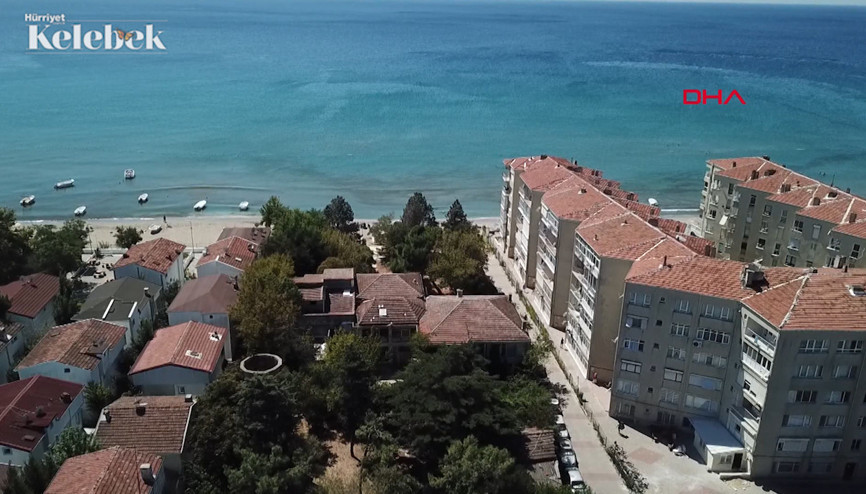Yeşiilçamın unutulmaz filmlerine ev sahipliği yapan Kumburgazdaki ünlü yalının satışından vazgeçildi.