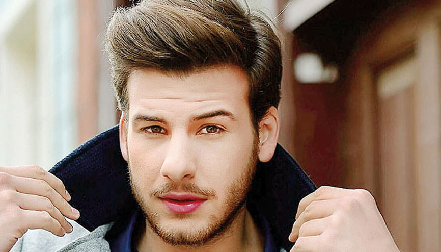 Yıldızları parlatan yanlarındaki oyunculardır, her starın ardında yetenekli bir genç vardır Yıldızları parlatan yanlarındaki oyunculardır, her starın ardında yetenekli bir genç vardır