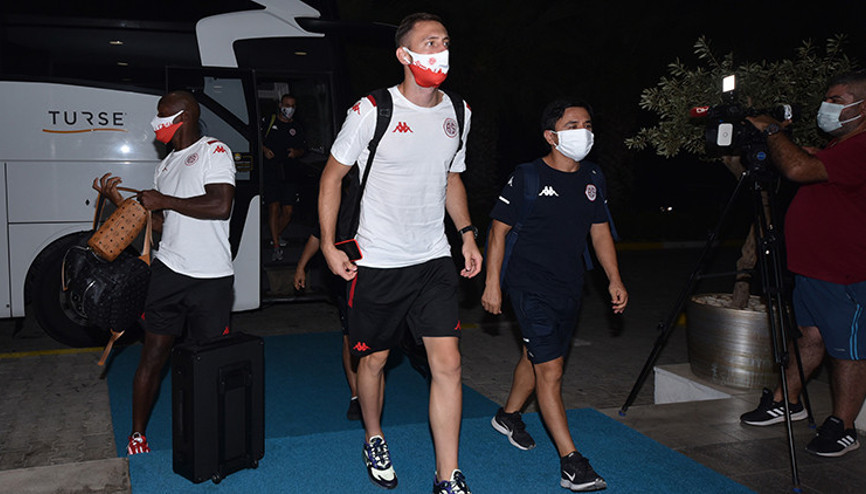 Fraport TAV Antalyaspor, Beşiktaş maçı için yola çıktı