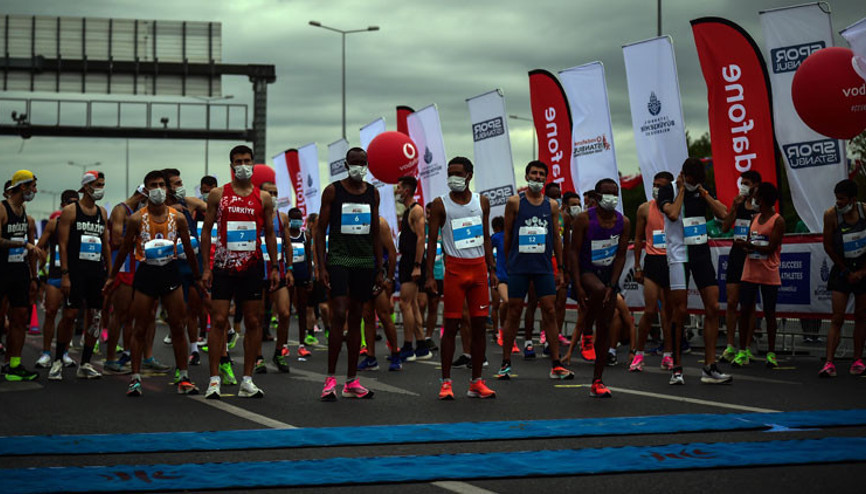 Vodafone İstanbul Yarı Maratonu koşuldu