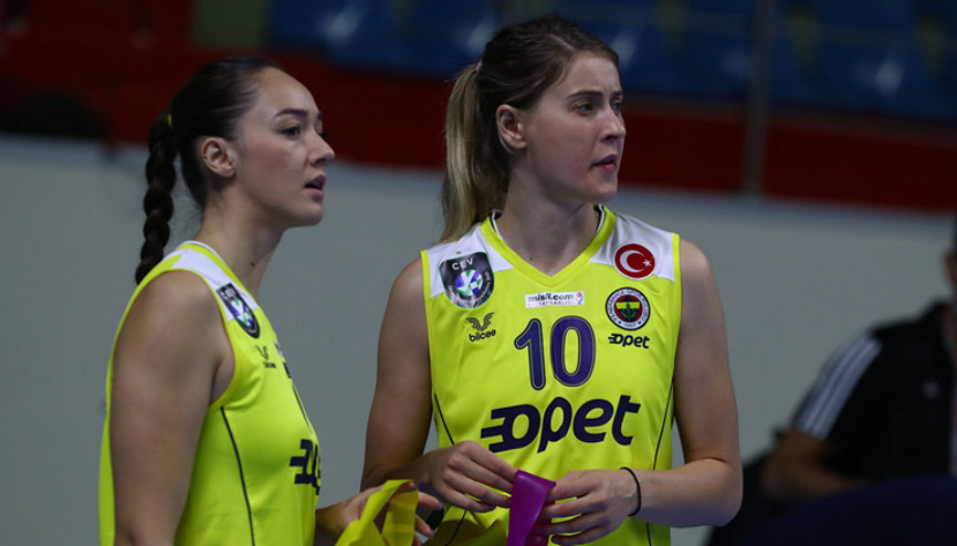 Fenerbahçe Opet son sette kaybetti