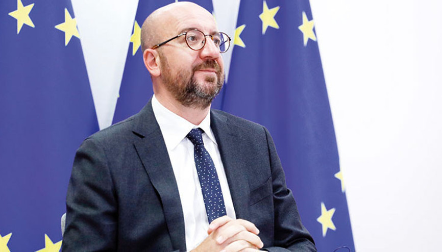 Kritik AB zirvesine korona rötarı