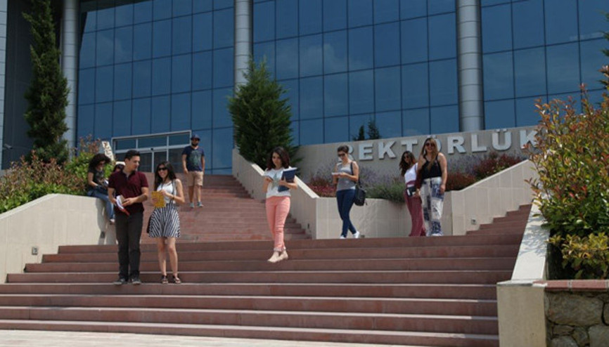 Pamukkale Üniversitesi’ne rektör aranıyor