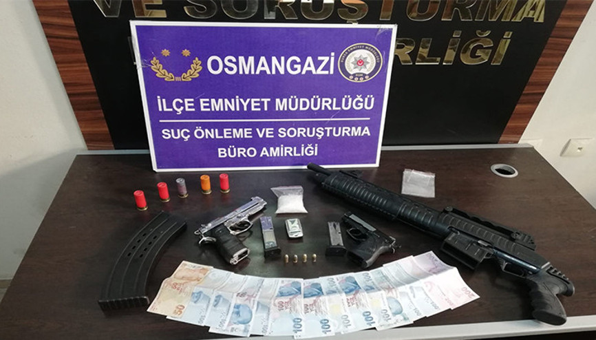 Polis ekipleri uyuşturucu tacirlerine göz açtırmıyor
