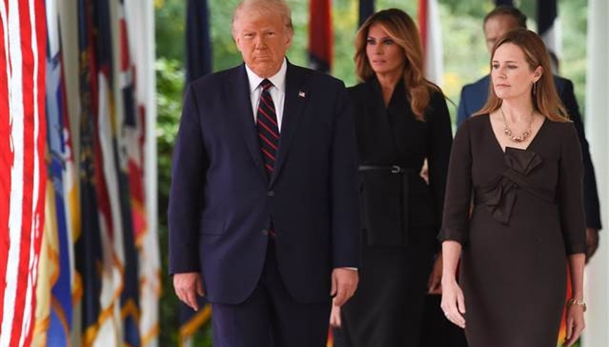 Trump, Yüksek Mahkeme yargıcı adaylığına Barretti gösterdi