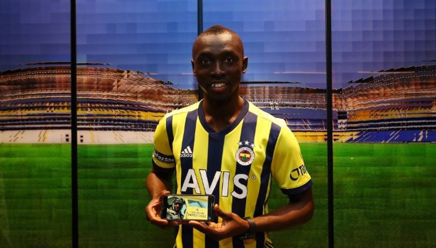 Son Dakika | Papiss Cisse resmen Fenerbahçede İşte ilk fotoğraflar...