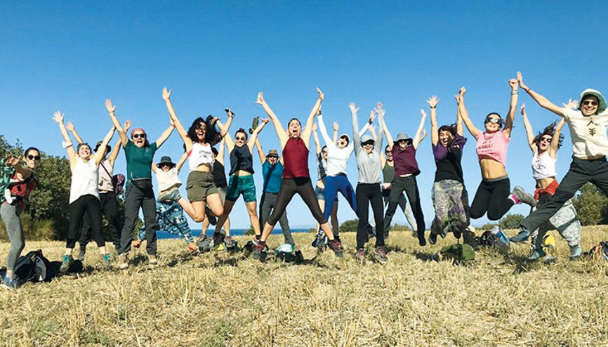 Athena’lar yürüyor