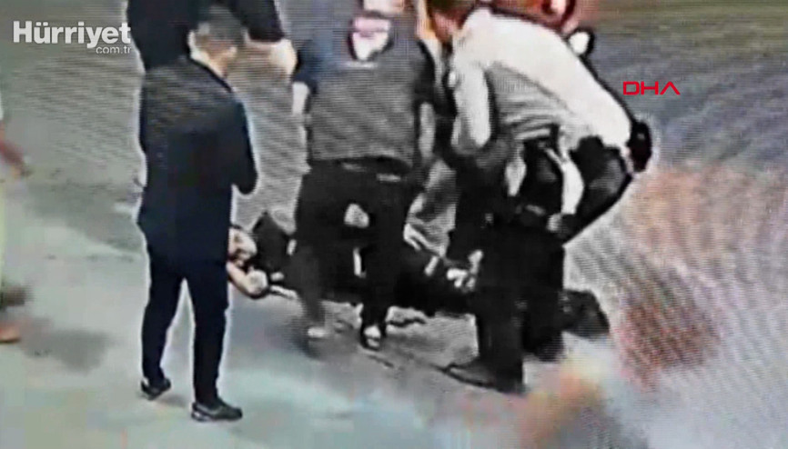 Mahalle bekçisi, yaralının bacağına atletiyle tampon yaptı