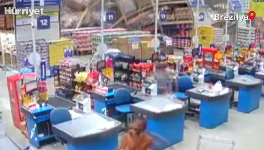 Brezilya’da süpermarket rafları domino taşı gibi devrildi: 1 ölü, 8 yaralı