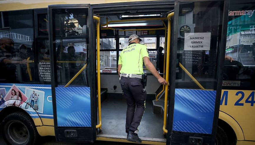 12 Ekim’de toplu taşıma kaça kadar ücretsiz Bugün otobüsler ve metrobüs ücretsiz mi Açıklama geldi 12 Ekim’de toplu taşıma kaça kadar ücretsiz Bugün otobüsler ve metrobüs ücretsiz mi Açıklama geldi