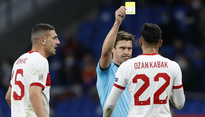 Son dakika haberi | Milli Takımda Ozan Kabak cezalı duruma düştü