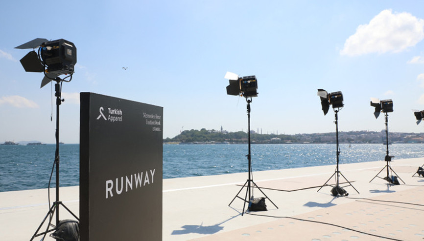 Mercedes-Benz Fashion Week Istanbul, 12-16 Ekim Arası Herkesi Ekran Başına Davet Ediyor Mercedes-Benz Fashion Week Istanbul, 12-16 Ekim Arası Herkesi Ekran Başına Davet Ediyor