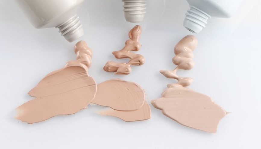 Doğru Fondöten Nasıl Seçilir