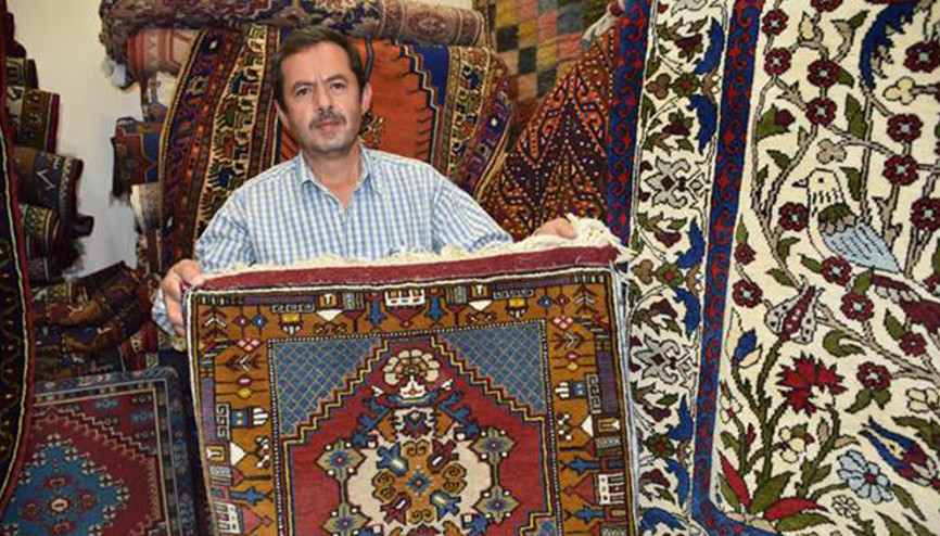 Asırlık halıları yeniden kullanıma sokuyor