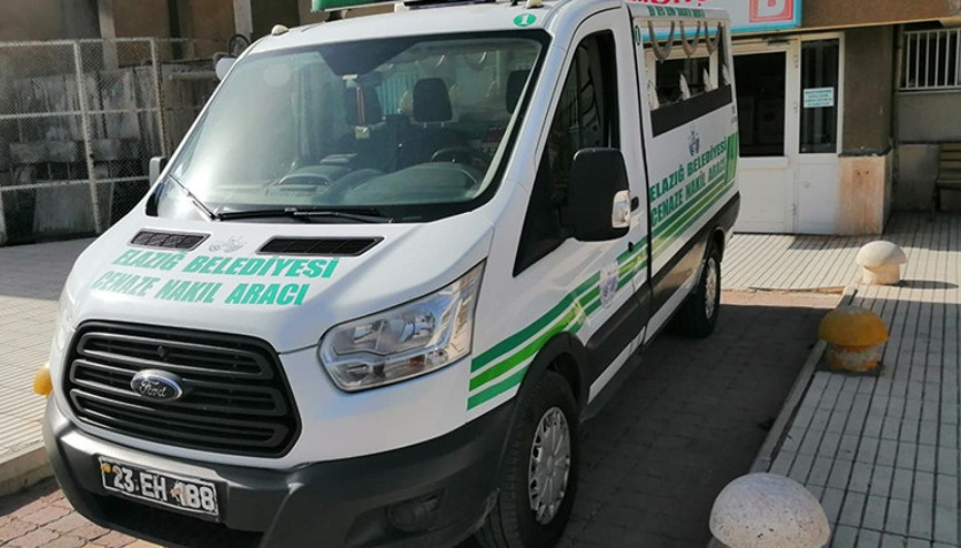 Elazığda ceviz ağacından düşen şahıs hayatını kaybetti