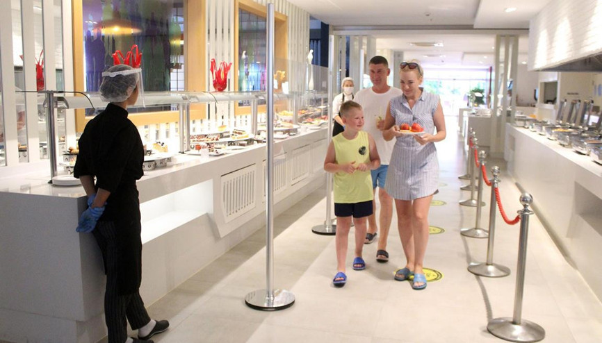 Güvenli turizm için oda kapasite düzenlemesi