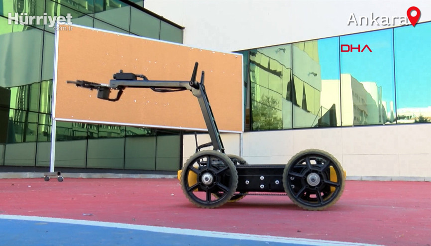 Ankarada lise öğrencileri bomba imha robotu üretti