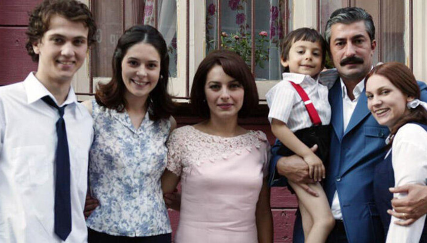 Öyle Bir Geçer Zaman ki tekrarları bitti mi, final mi yaptı