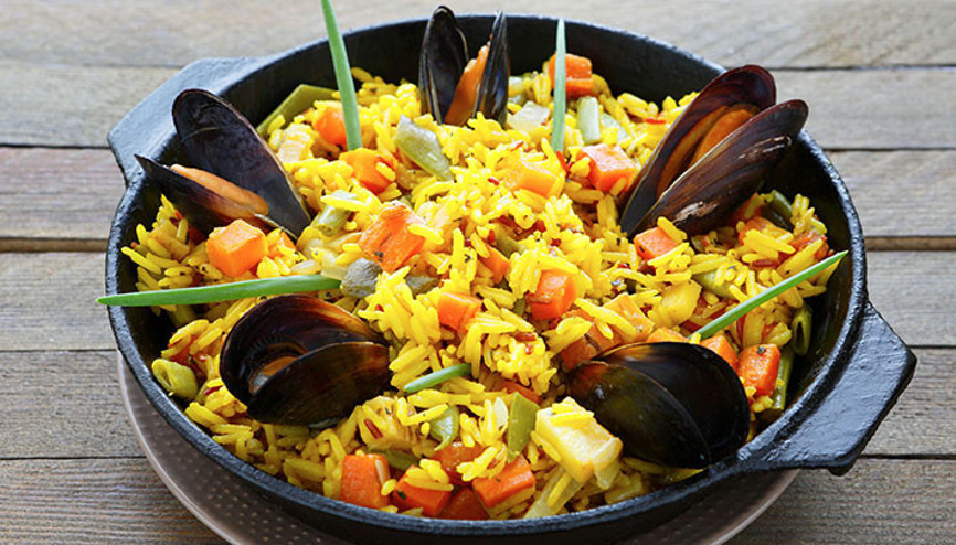 Paella nedir ve nasıl yapılır Kolay paella tarifi