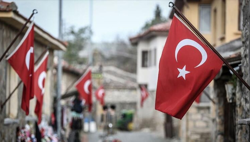 29 Ekim Cumhuriyet Bayramı şiirleri - İşte kısa ve uzun 29 Ekim şiirleri