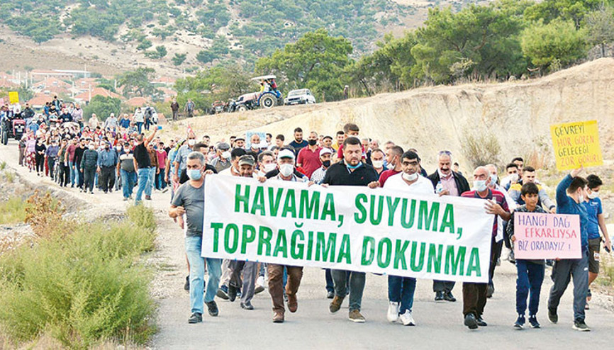 Dikili’de kum ocağı isyanı