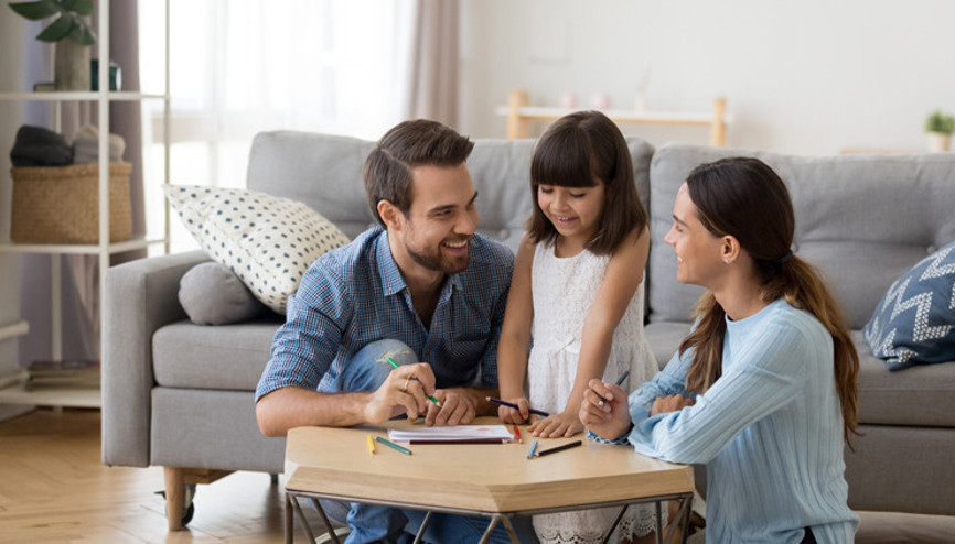 Evliliğinizdeki ebeveyn yükünü dengelemenin 5 yolu Evliliğinizdeki ebeveyn yükünü dengelemenin 5 yolu