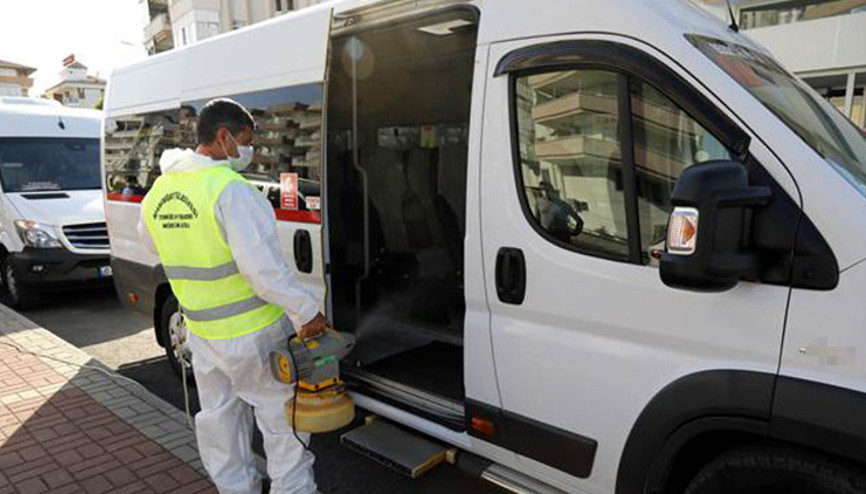 Öğrenci servisleri dezenfekte edildi