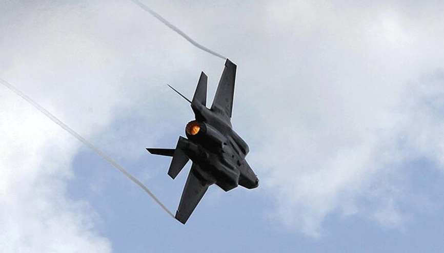 ABD jetleri, Rus bombardıman uçaklarına eşlik etti