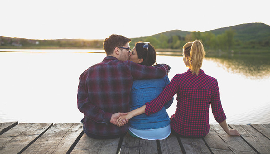 Bir Kalpte İki Aşk Olur mu