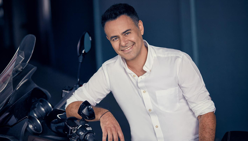 Şarkıcı Barbaros ‘Evelallah’ diyecek