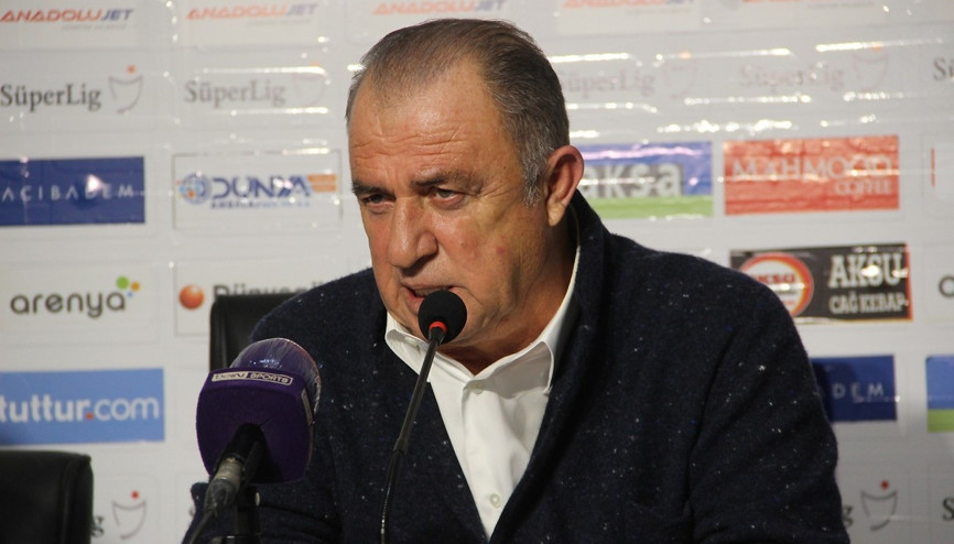 Son Dakika | Galatasaray cephesinde olay Fatih Terim iddiası ve resmi açıklama Salı günü görevine son verilebilir...