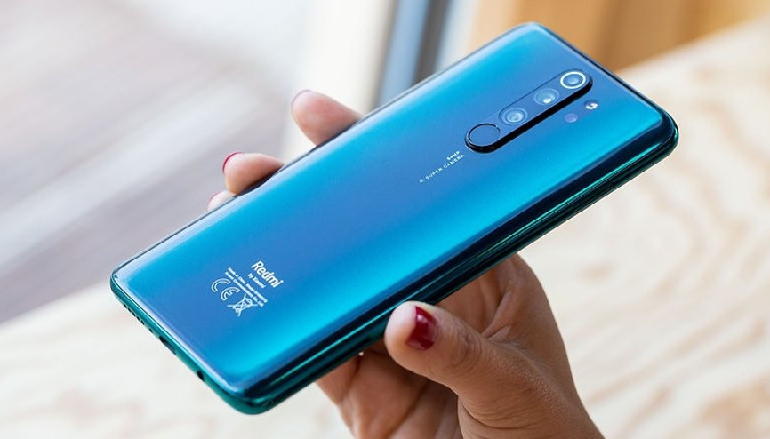 Xiaomi telefon fiyatları sürpriz kararla Türkiyede düştü