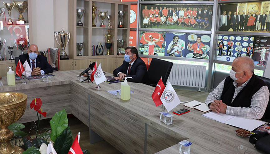 İlk toplantı yapıldı Koca Yusufun mezarı araştırılacak