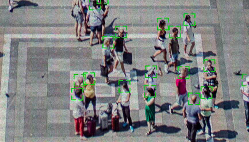 Toplu taşıma alanlarında yüz tanıma teknolojisi devreye giriyor