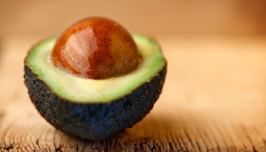 Avokado 2 dakikada nasıl olgunlaştırılır