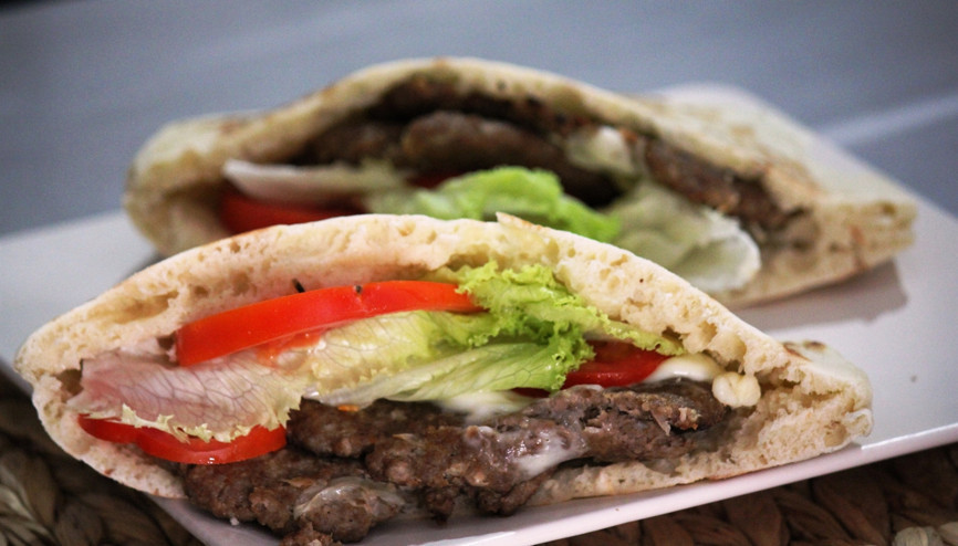 Samsunlu kadınlardan çocuklar için katkısız Anne Burger