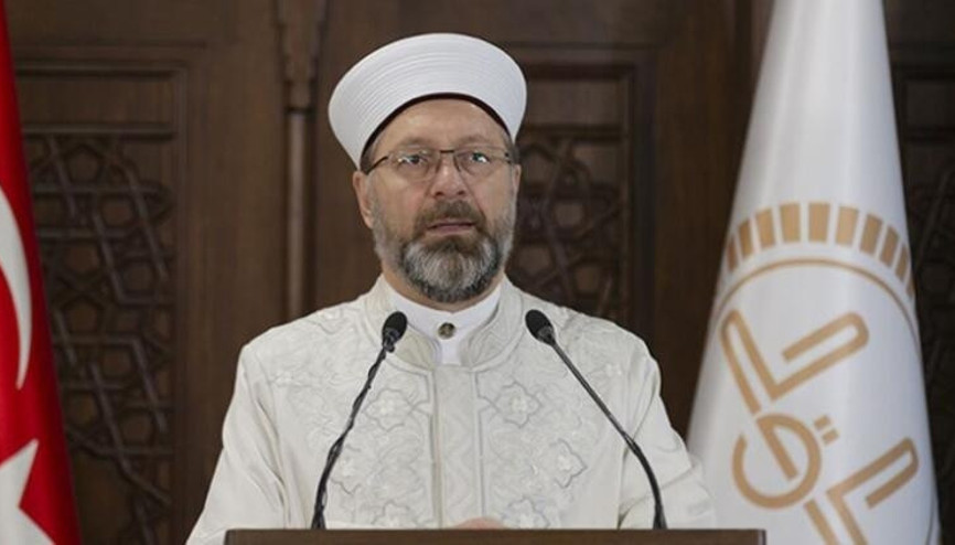 Diyanet İşleri Başkanı Ali Erbaş, İzmirde yaşanan deprem nedeniyle açıklama yaptı. Diyanet İşleri Başkanı Ali Erbaş, İzmirde yaşanan deprem nedeniyle açıklama yaptı.