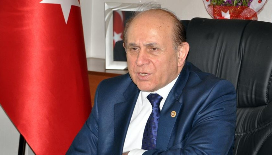 Burhan Kuzu kimdir, nereli ve kaç yaşında vefat etti 3 dönem milletvekilliği ve parti kuruculuğu yapan Burhan Kuzunun hayatı Burhan Kuzu kimdir, nereli ve kaç yaşında vefat etti 3 dönem milletvekilliği ve parti kuruculuğu yapan Burhan Kuzunun hayatı