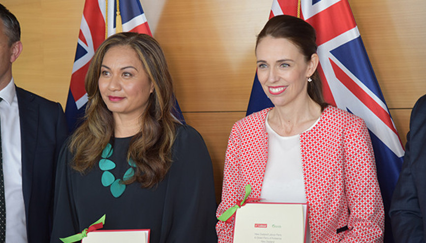 Yeni Zelanda Başbakanı Ardern, tek başına kuracağı hükümette Yeşillere yer açtı