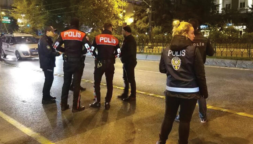 İstanbulda 39 ilçede Yeditepe Huzur asayiş uygulaması gerçekleştirildi