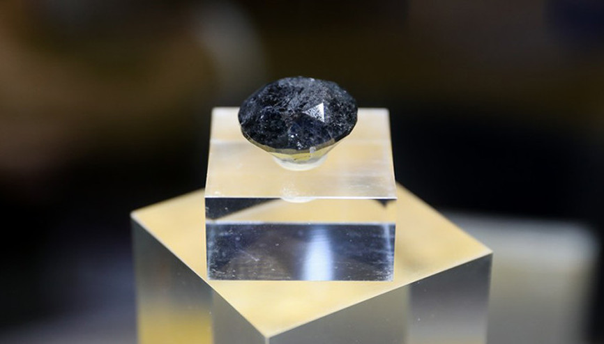 88 karatlık elmas görücüye çıktı Paha biçilemiyor