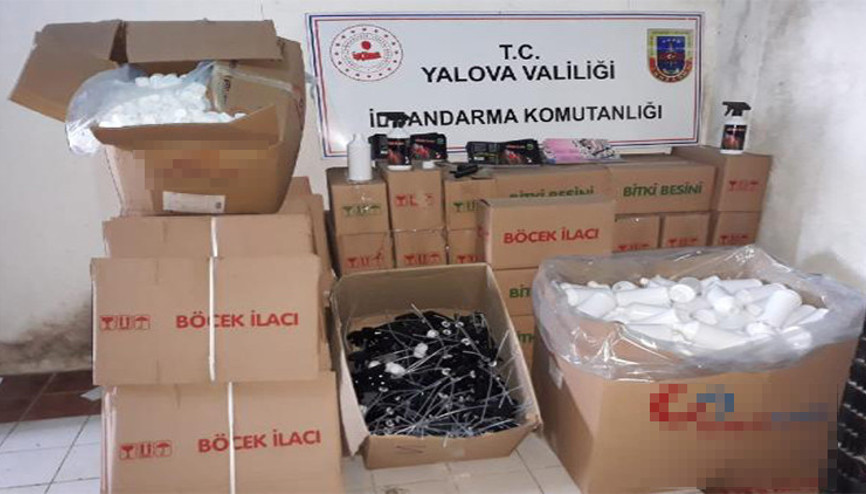 İzinsiz ve belgesiz üretim yapan seracılara 135 bin lira ceza İzinsiz ve belgesiz üretim yapan seracılara 135 bin lira ceza