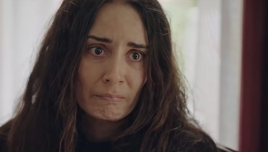 Kırmızı Oda Alya kimdir, gerçek adı nedir Melisa Sözen hakkında bilgiler