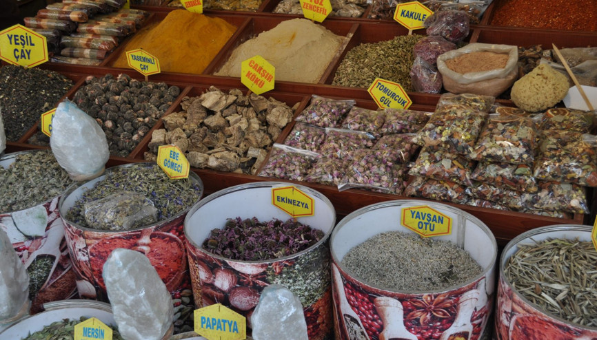 Kış aylarında tüketimi artan baharatların sahtelerine dikkat