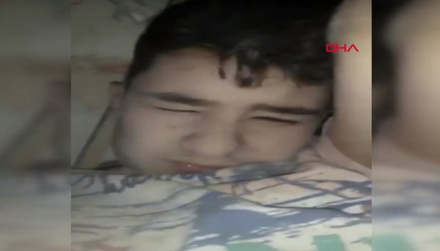 Son dakika haberleri... Enkaz altında video çekmişti Günay Özışık o anları anlattı: Yardım edin diyorlardı. Sonra bazıları kesildi