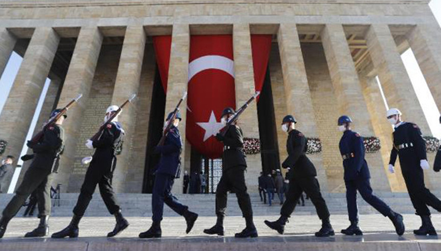 10 Kasımda Anıtkabire ziyaretçi akını