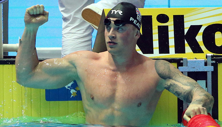 Büyük Britanyalı Peaty, 100 metre kurbağalamada dünya rekoru kırdı